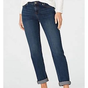 J Jill boyfriend straight